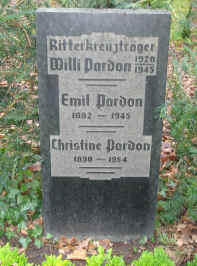 Recklinghausen-Suderwich (Friedhof), Foto © 2007 Anonym