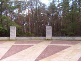 Dresden, Heidefriedhof, Ehrenhain, Foto © 2005 Cornelia