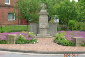 Suthfeld-Helsinghausen, Foto © 2005 Reinhard Seegers - von Bargen