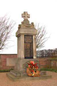 Niedernwöhren-Hülshagen, Foto © 2008 Bernd W. Tünnermann